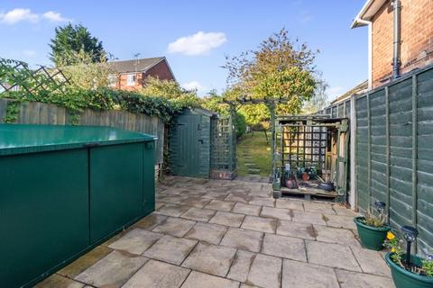 84 Alcester Road, Studley, B80 7NP