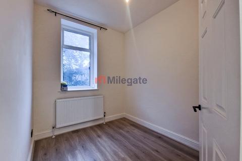 3 bedroom flat to rent, Willesden Lane, London NW6