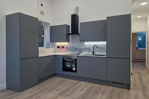3 bedroom flat to rent, Willesden Lane, London NW6