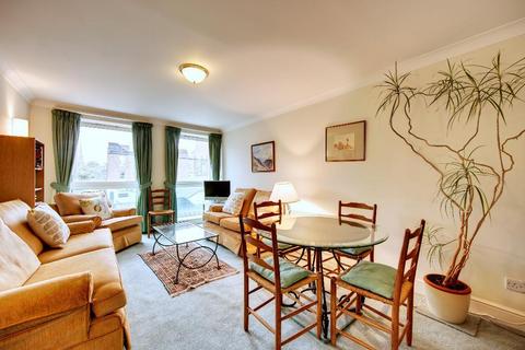 2 bedroom flat for sale, Regency Street, Westminster, London, SW1P 4AW