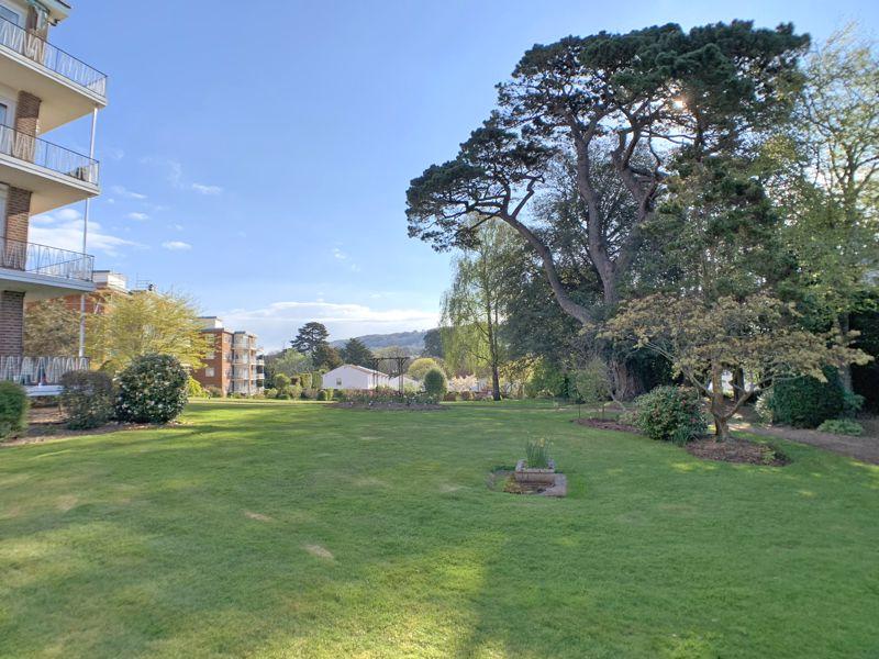 Cottington Court, Sidmouth 2 bed apartment for sale £315,000