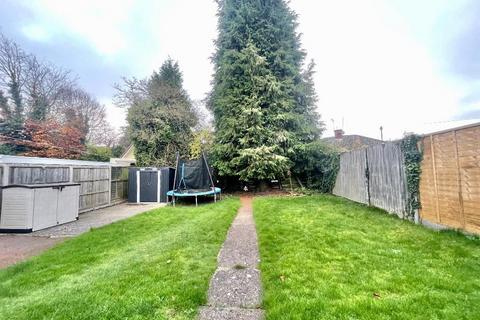 2 bedroom bungalow for sale, Ripley Road, Luton, Bedfordshire, LU4 0AT