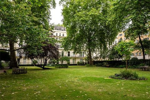 1 bedroom apartment to rent, Kensington Gardens Square, London W2