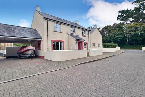 3 bedroom detached house for sale, Strawberry Close, Little Haven, Pembrokeshire