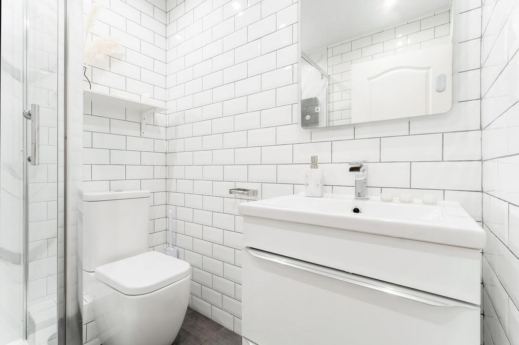 Ensuite