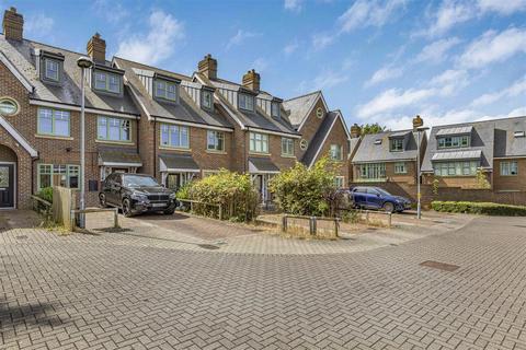 3 bedroom terraced house for sale, Austin Corner, Royston SG8