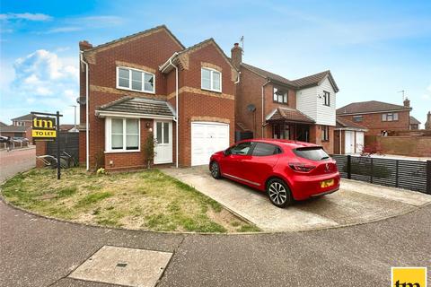 3 bedroom detached house to rent, Beaumont Close, Essex CO4