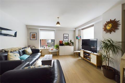 1 bedroom apartment for sale, White Lion Close, West Sussex RH19