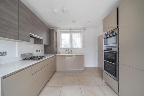 3 bedroom end of terrace house for sale, Mays Lane, Barnet, EN5