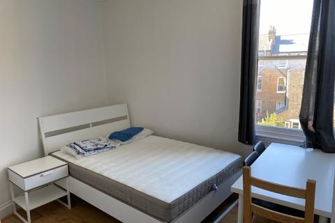 4 bedroom flat to rent, Holloway, London N7