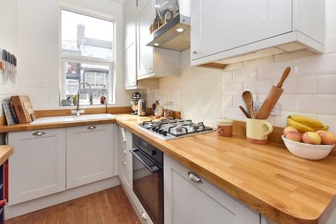 2 bedroom terraced house for sale, Argie Road, Leeds, West Yorkshire