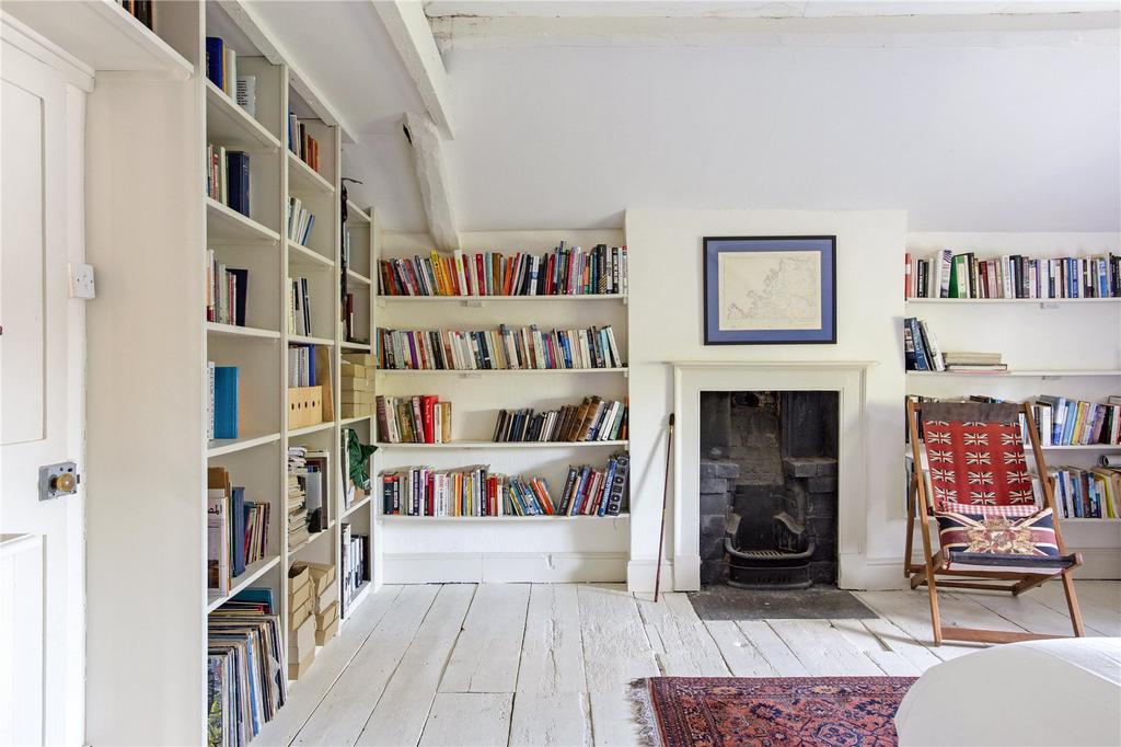 Feature Fireplace
