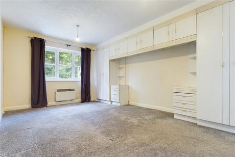 15 Valley Road, Burghfield Common, Reading, RG7 3NF