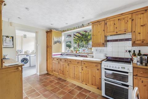 9 Long Road, Comberton, Cambridge, CB23 7DG