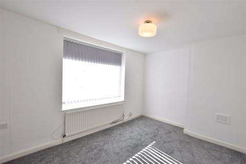 2 bedroom semi-detached house to rent, Brettanby Road, Gateshead, NE10