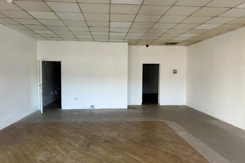 Retail property (high street) to rent, PL6