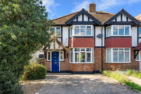 3 bedroom semi-detached house for sale, Shepley Close, Carshalton SM5