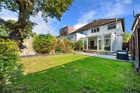 3 bedroom semi-detached house for sale, Shepley Close, Carshalton SM5