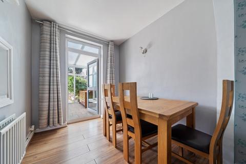 24 Shepley Close, Carshalton, SM5 2NJ
