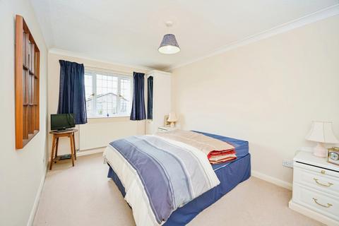 2 Cherry Tree Crescent, Great Bridgeford, Stafford, ST18 9TN