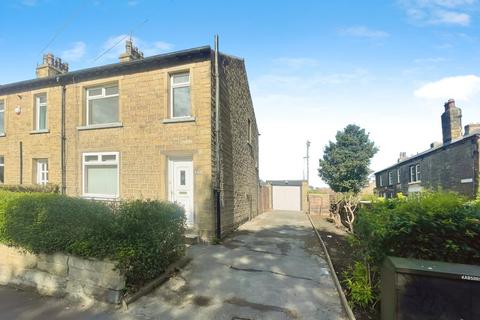 3 bedroom end of terrace house to rent, Long Lane, West Yorkshire HD5