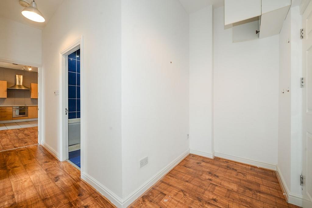 Lounge/ Kitchen