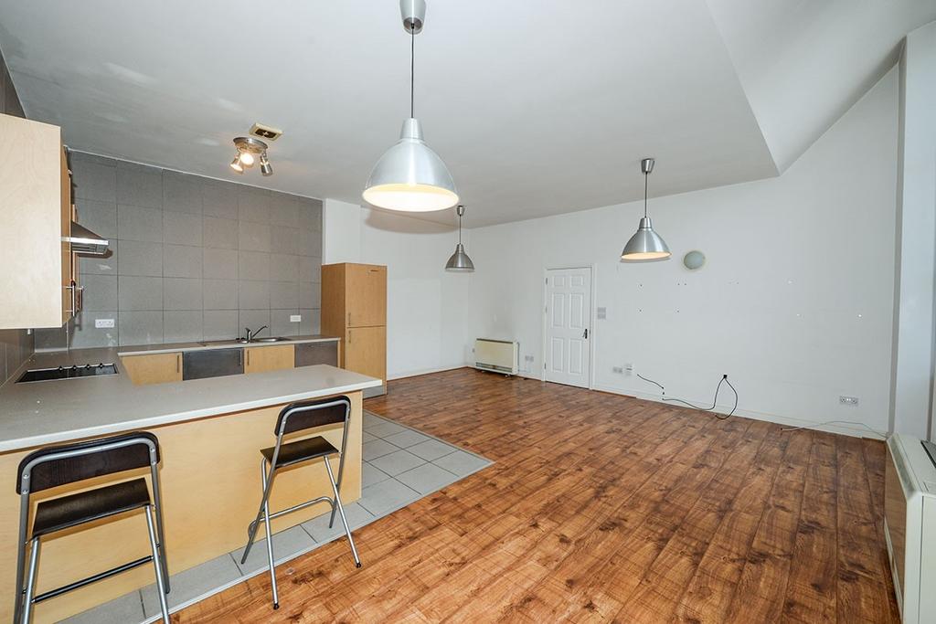 Lounge/ Kitchen