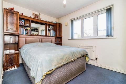 2 bedroom semi-detached house for sale, Carville Road, Manchester M9