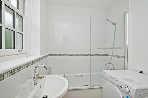 2 bedroom flat for sale, Holman Park, Cornwall TR14