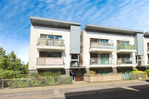 1 bedroom flat for sale, Ted Bates Road, Hampshire SO14