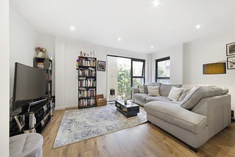 1 bedroom flat to rent, Milner Road, SW19