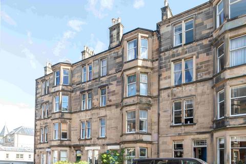 4 bedroom flat for sale, Strathfillan Road, Edinburgh EH9