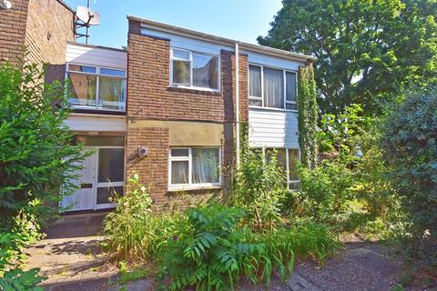 1 bedroom ground floor flat for sale, Beard Road, Kingston Upon Thames, KT2