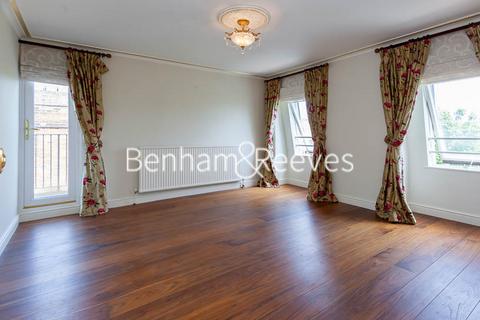 2 bedroom apartment to rent, Netherhall Gardens, Hampstead NW3