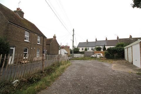 2 bedroom cottage to rent, Margate, Acol