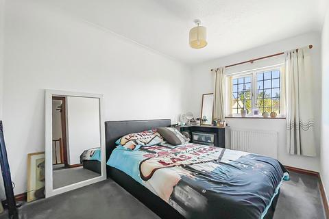 5 Allsopp Close, Newnham, GL14 1DP