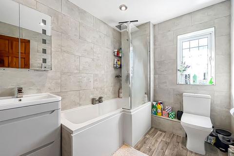 5 Allsopp Close, Newnham, GL14 1DP