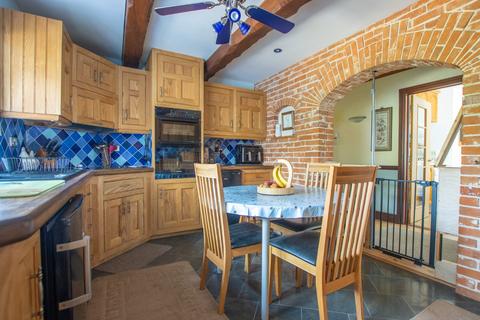 8 Edgefield Road, Briston, Melton Constable, NR24 2HU