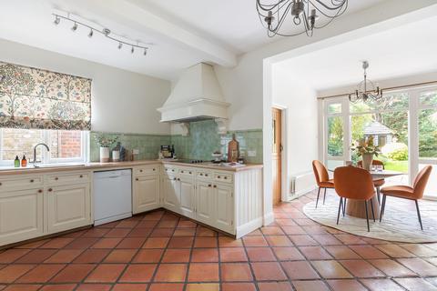 93 Argyle Road, London, W13 0LZ