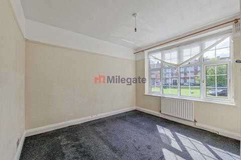 2 bedroom flat to rent, Carshalton SM5