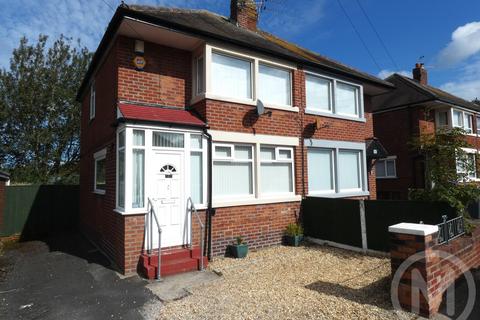 2 bedroom semi-detached house for sale, Salmesbury Avenue, Bispham