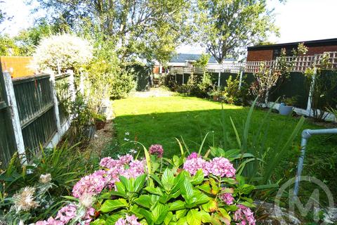 2 bedroom semi-detached house for sale, Salmesbury Avenue, Bispham