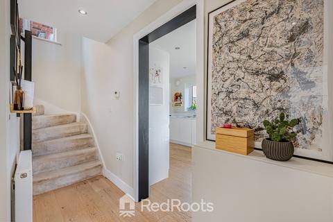 1 Swan Road, Doncaster, DN4 5NX