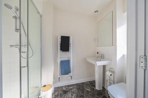 undefined, Chaddington Strand,  Swindon,  SN1