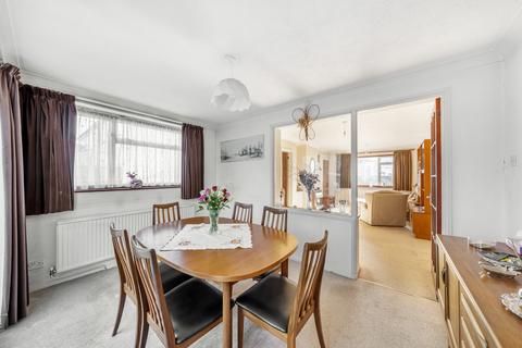 14 Copthall Way, New Haw, Addlestone, KT15 3TX