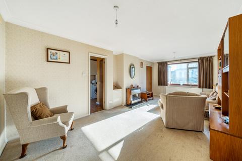 14 Copthall Way, New Haw, Addlestone, KT15 3TX