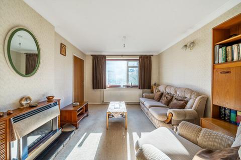 14 Copthall Way, New Haw, Addlestone, KT15 3TX