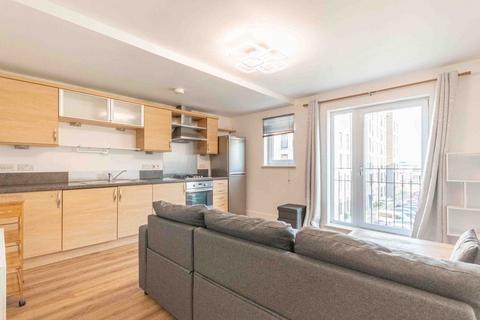 1 bedroom flat to rent, 2678L Salamander Court, Edinburgh, EH6 7JN