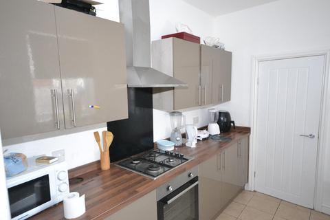 3 bedroom terraced house for sale, Westminster Avenue, Hull HU8