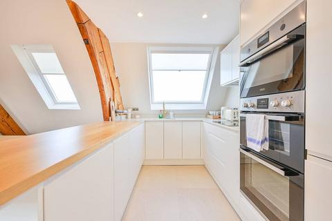 3 bedroom flat to rent, St. Mary's Court, Chiswick, London, W6